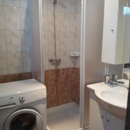 Levendula Apartment Heviz